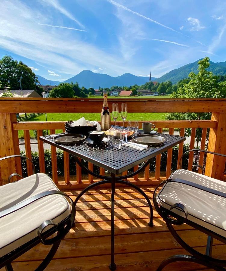 Luxury Apartments "R6 Tegernsee" Бад Виезее Екстериор снимка